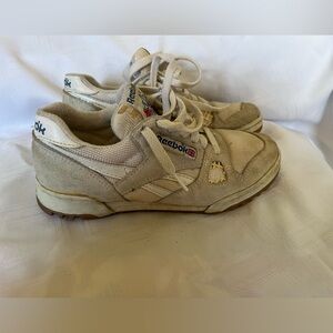 Vintage Originals Reebok Original  Sneakers size 6.5